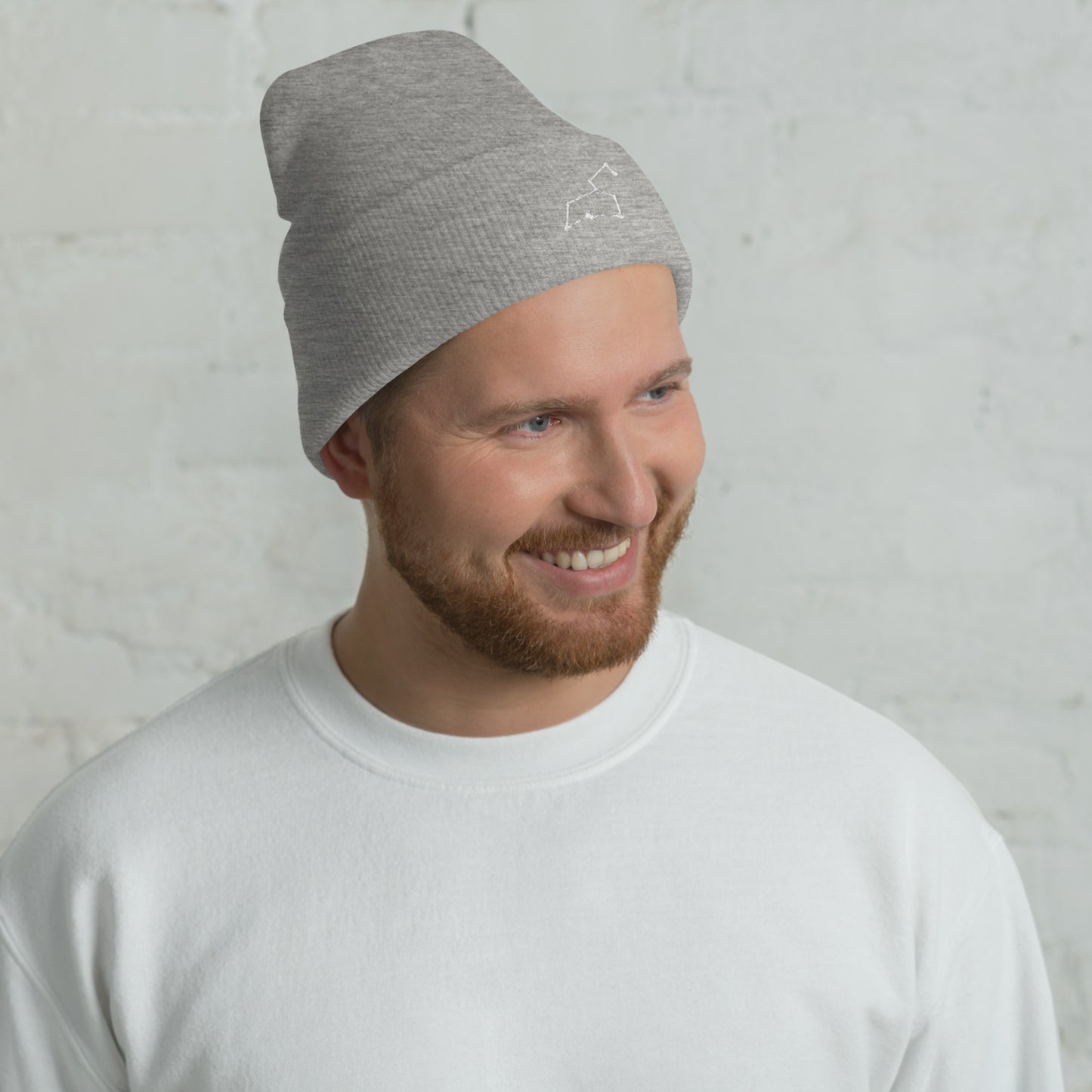 leo beanie